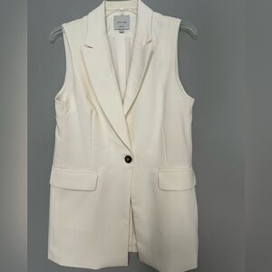 Women's Love Tree single button vest. Natural. Size M